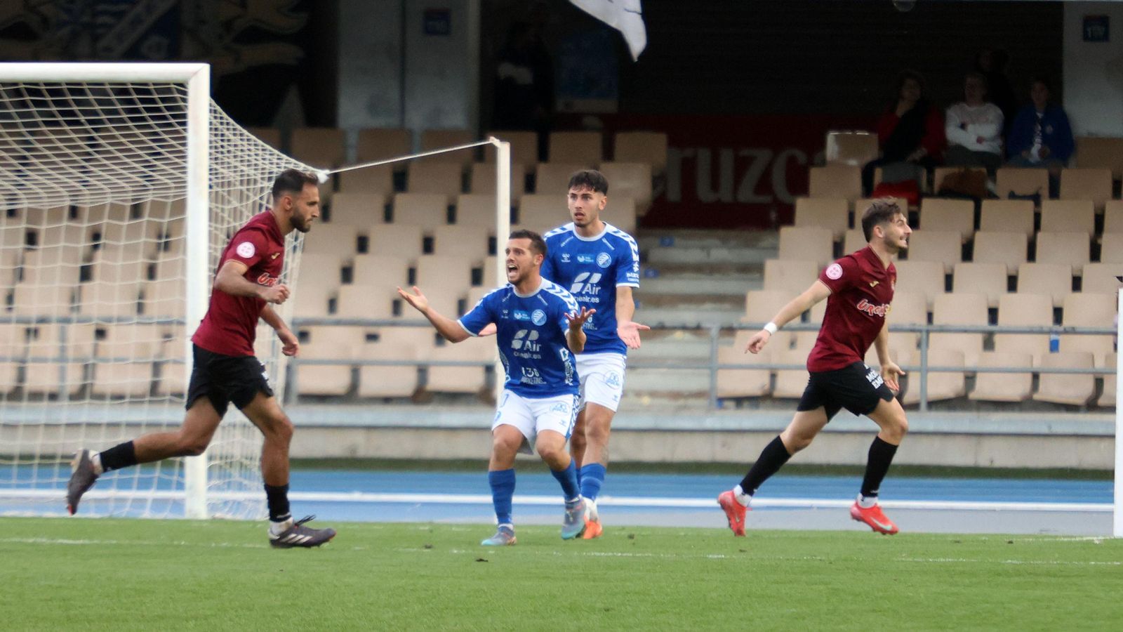 Imágenes del Xerez DFC contra el Águilas FC