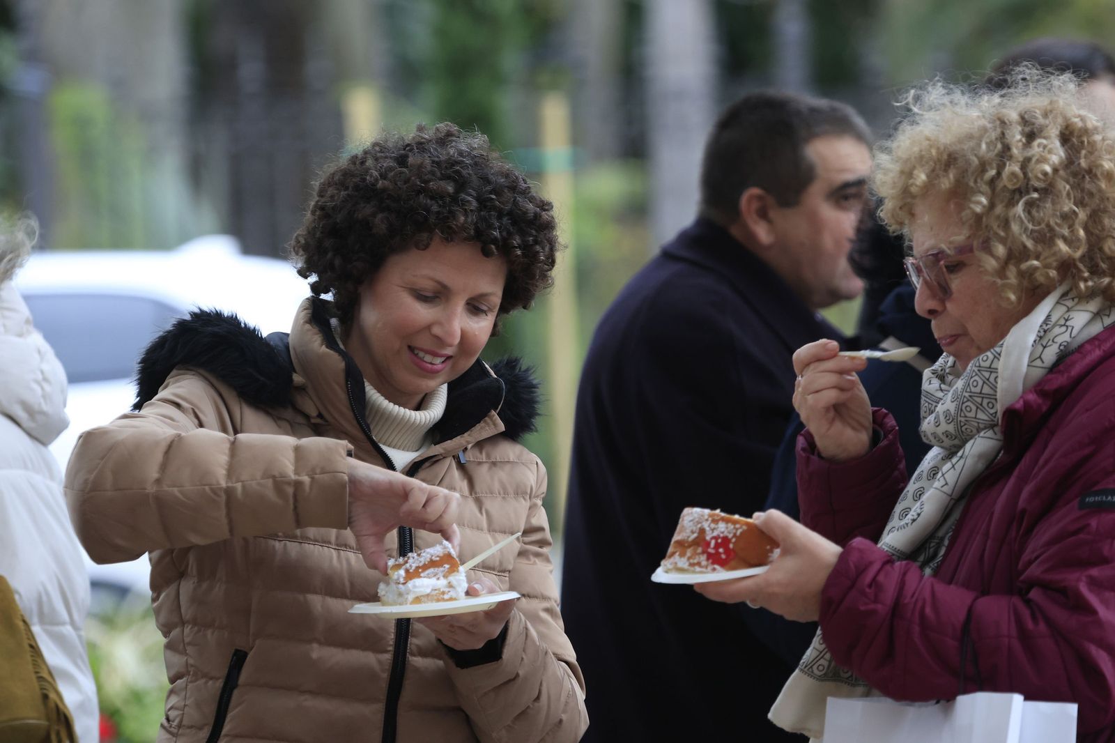 Las fotos del roscón de Reyes solidario en Algeciras