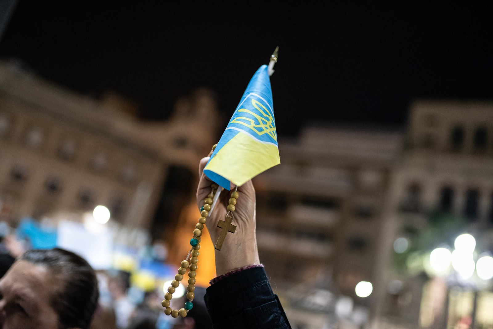 Imágenes de la concentración contra la guerra en Ucrania