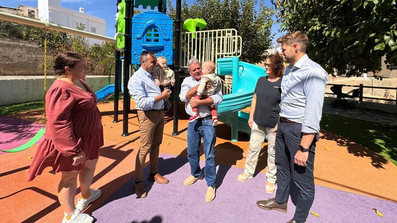 Visita del presidente provincial, Francis Rodríguez, a Turón