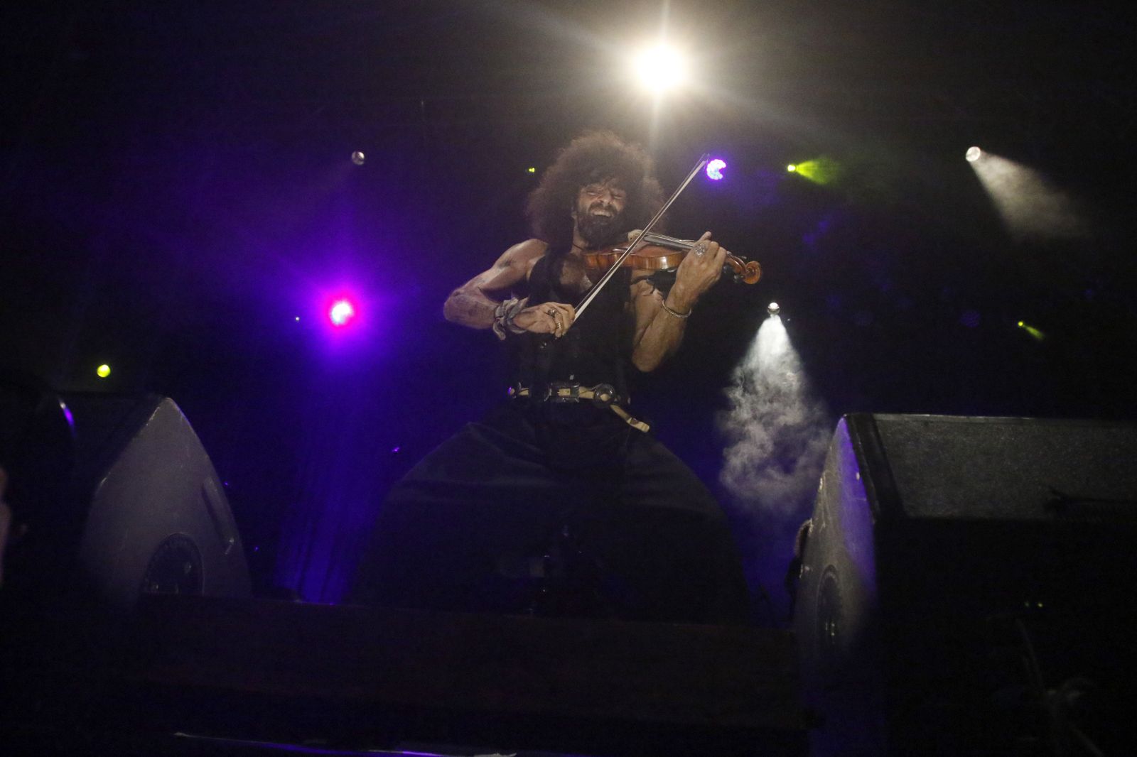 El concierto de Ara Malikian en el Teatro de la Axerquía de Córdoba, en imágenes