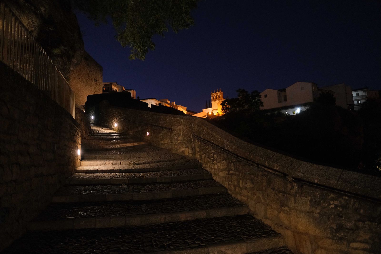Ronda nocturna, en imágenes