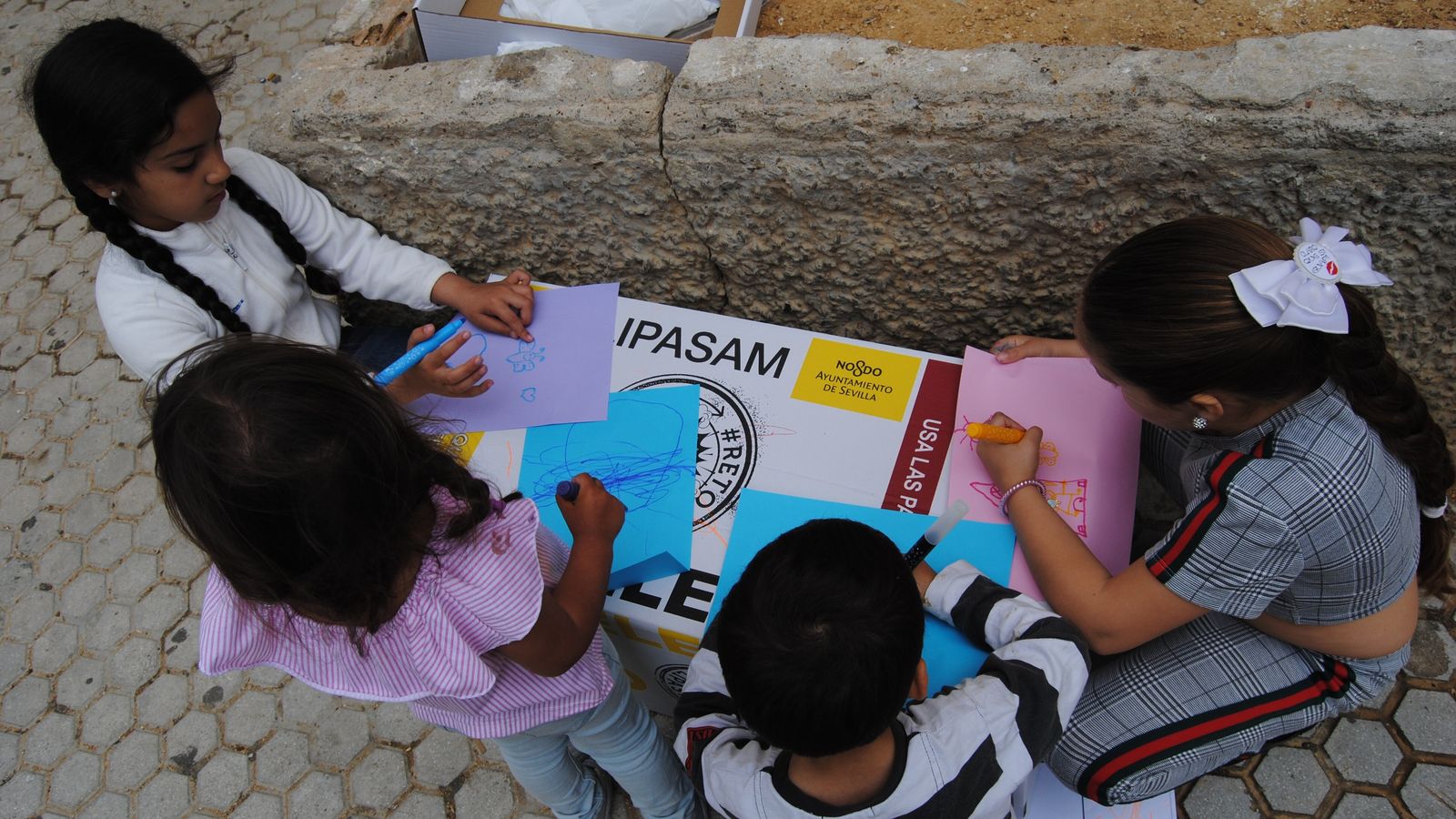 Dinamización de la plaza Poeta en Nueva York.