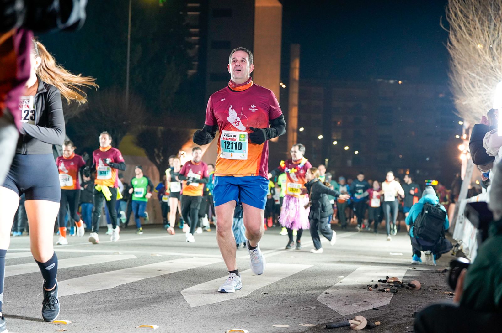 En imágenes: búscate en tu llegada a meta de la Carrera de San Antón 2026 (18)