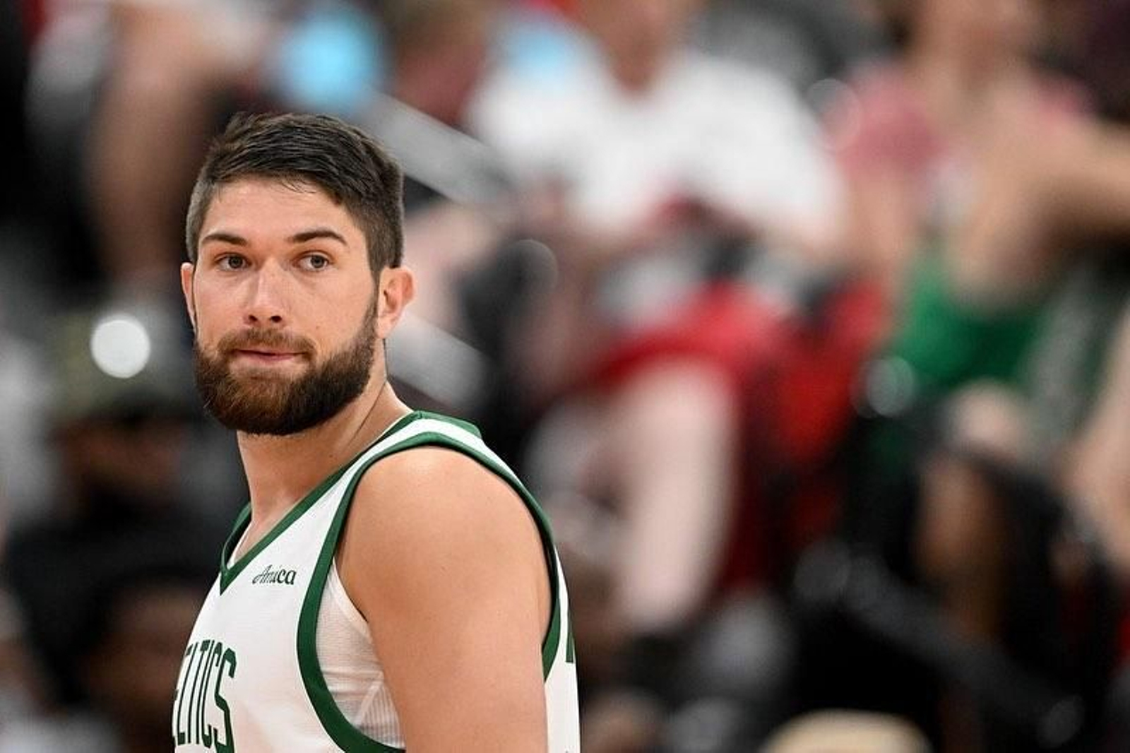 Killian Tillie, con Boston Celtics Killian Tillie, con Boston Celtics
