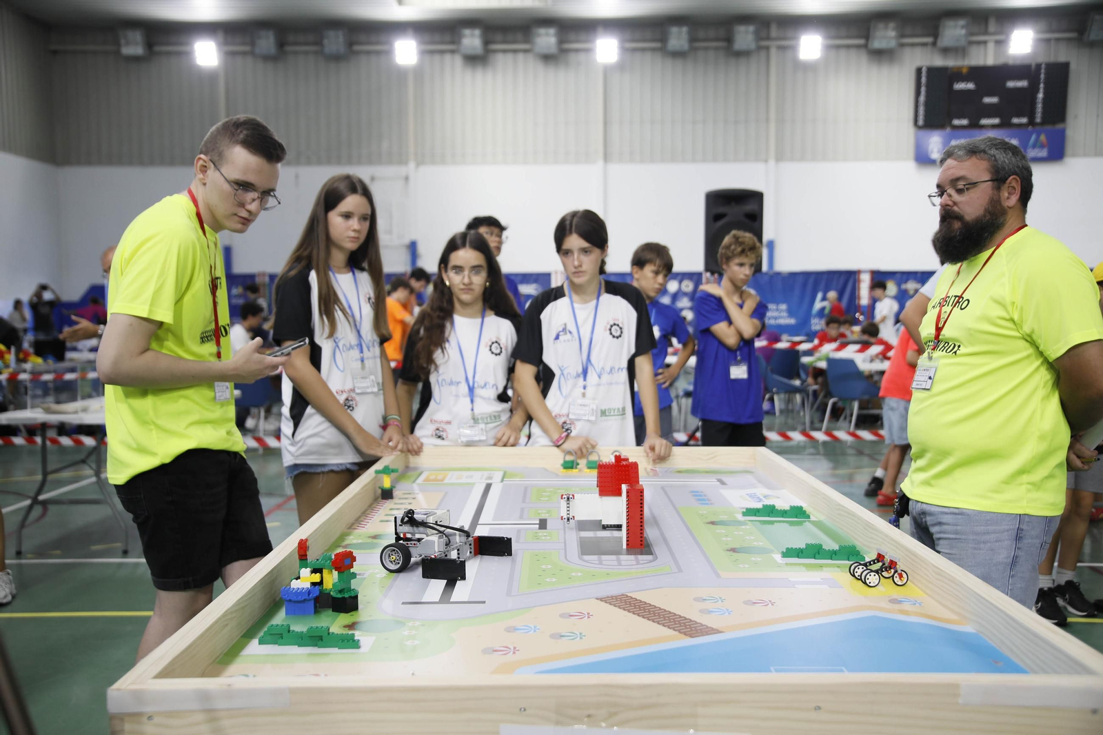 Las imágenes del World robot olympiad en Huércal de Almería