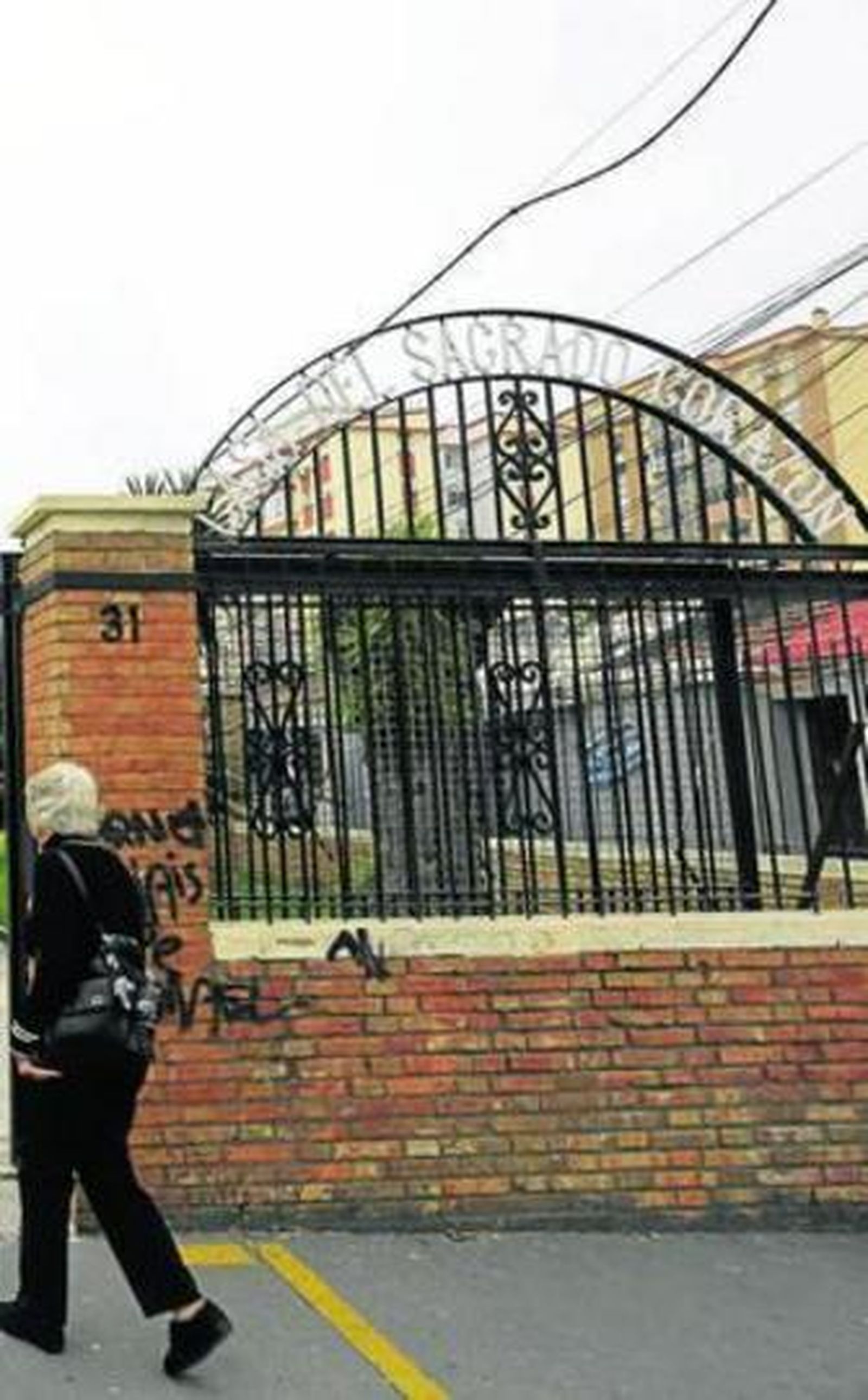 Acceso a la casa de acogida Cottolengo.