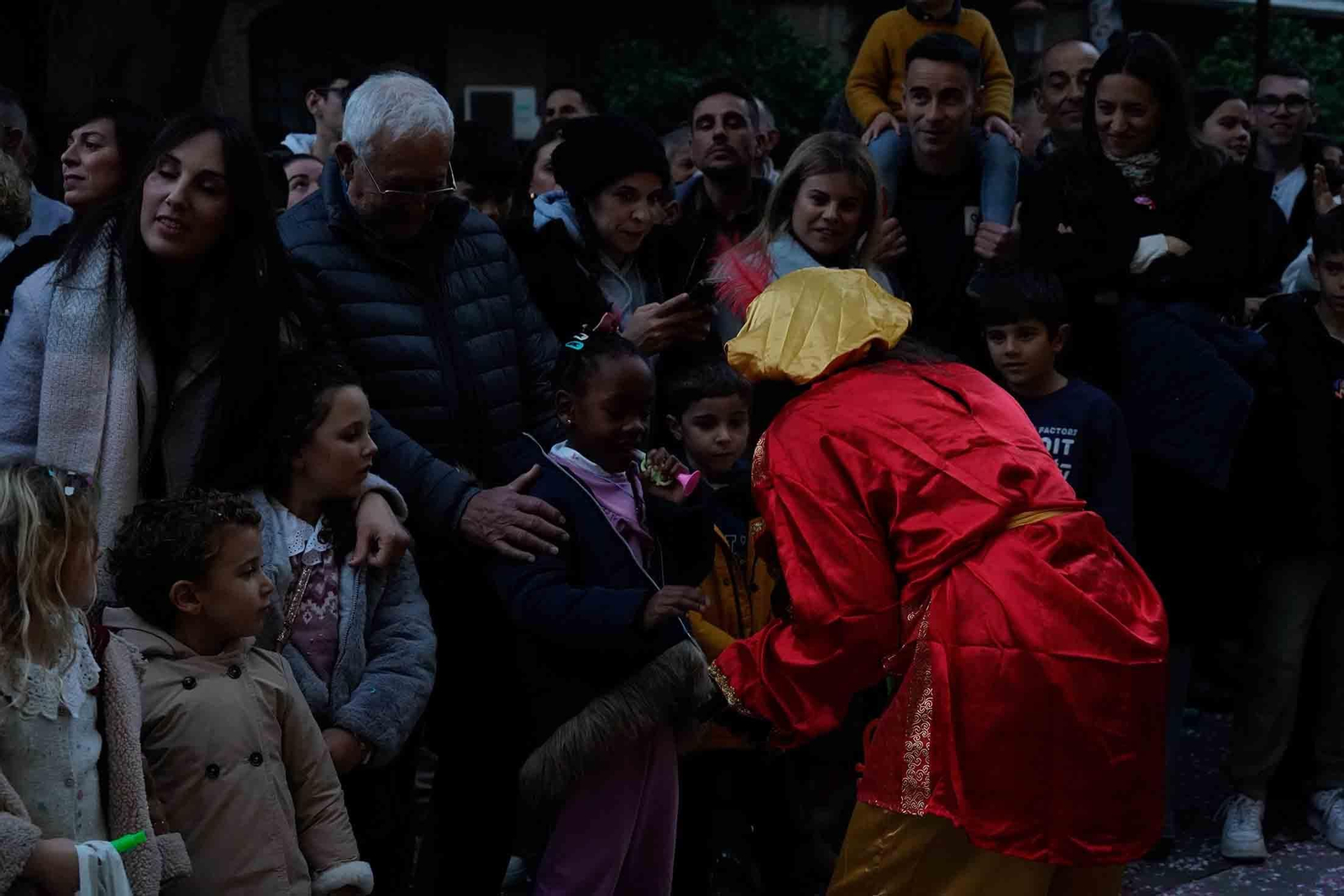 Imágenes de la Cabalgata de los Reyes Magos en Huelva