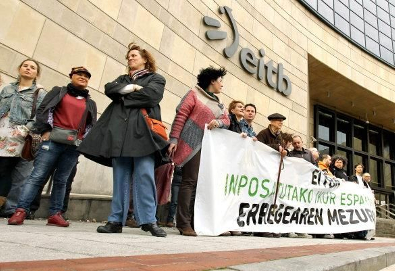 EH Bildu protesta contra que se imponga en ETB la emisión del mensaje del Rey