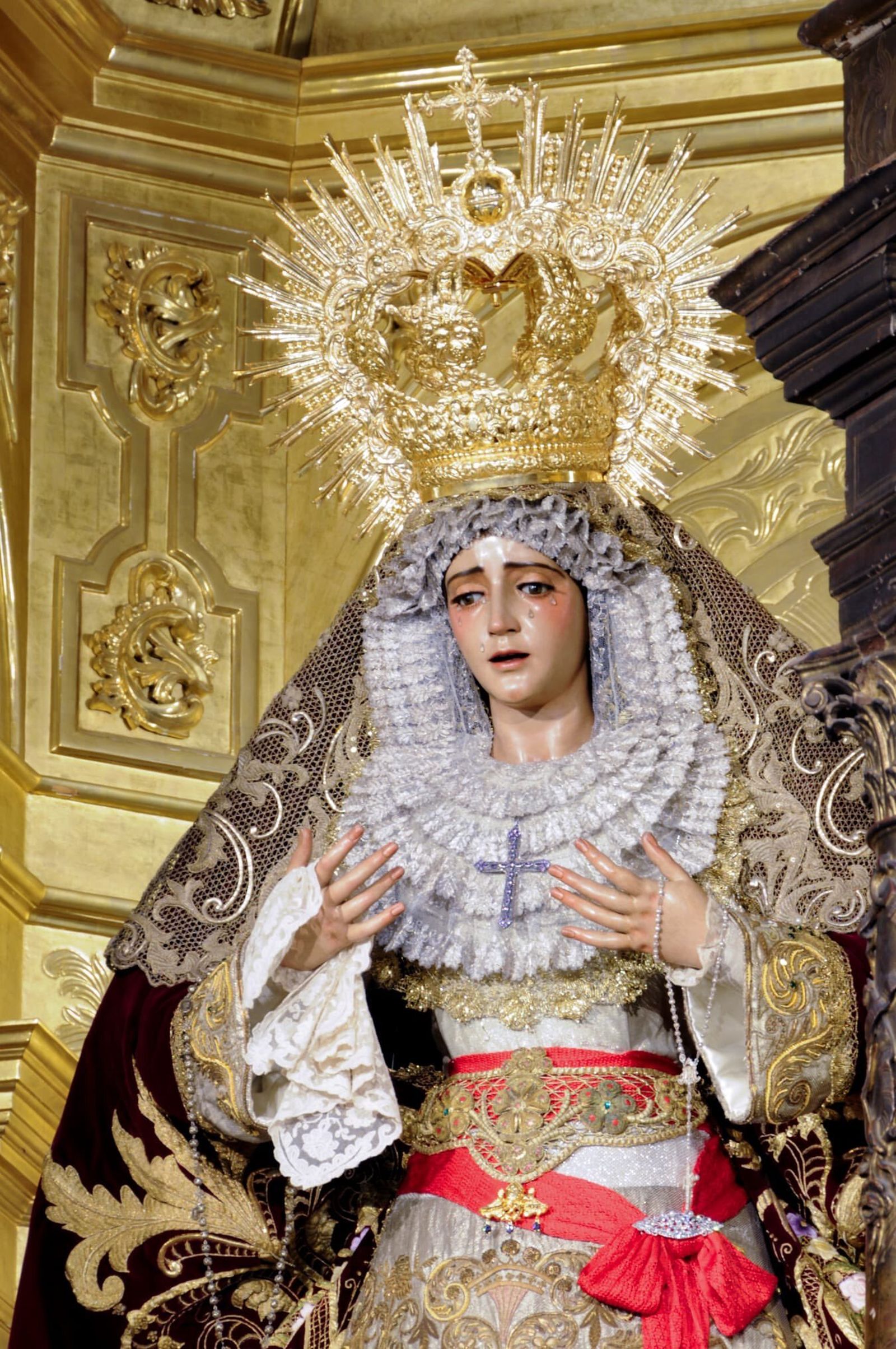 La Virgen del Refugio, de nuevo, en el altar mayor