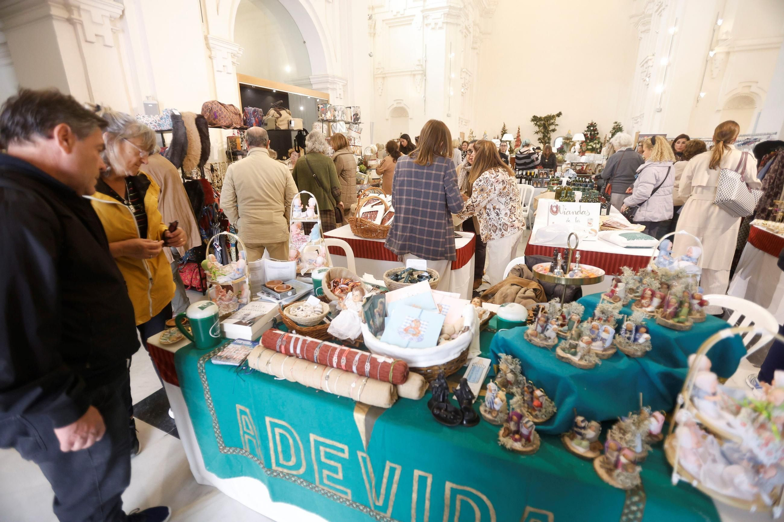 El XVI Baratillo de Navidad de Adevida