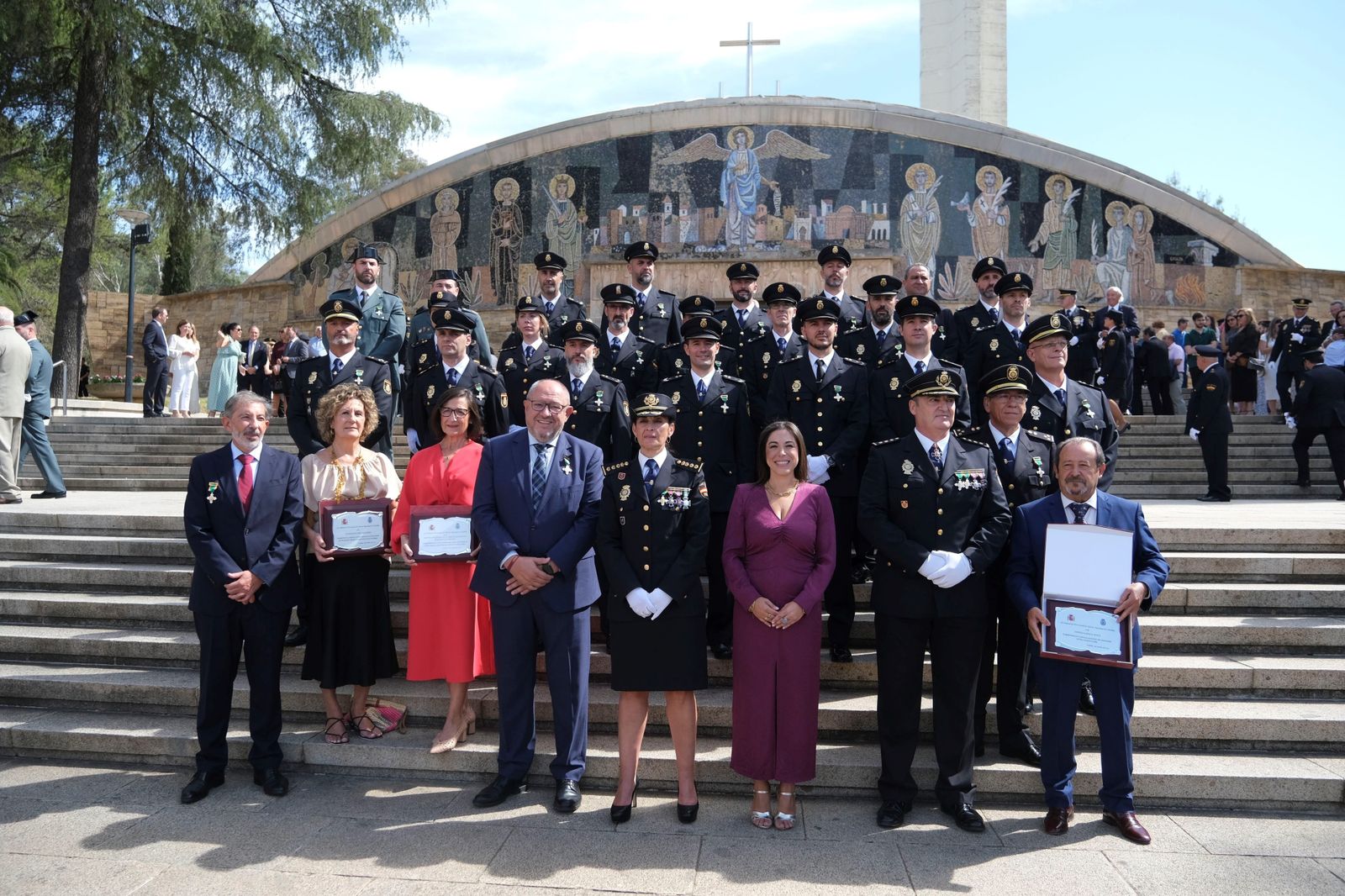 Las imágenes de la celebración en Córdoba de los Santos Ángeles Custodios, patrones de la Policía Nacional