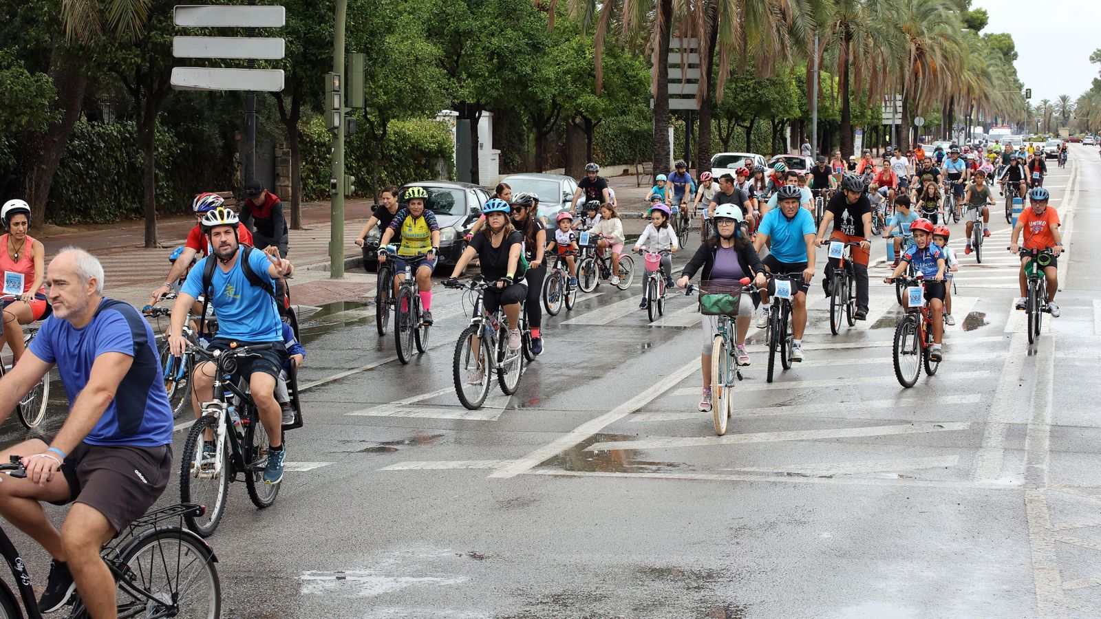 Búscate en la ruta ciclista por Jerez de 'bici amistad'