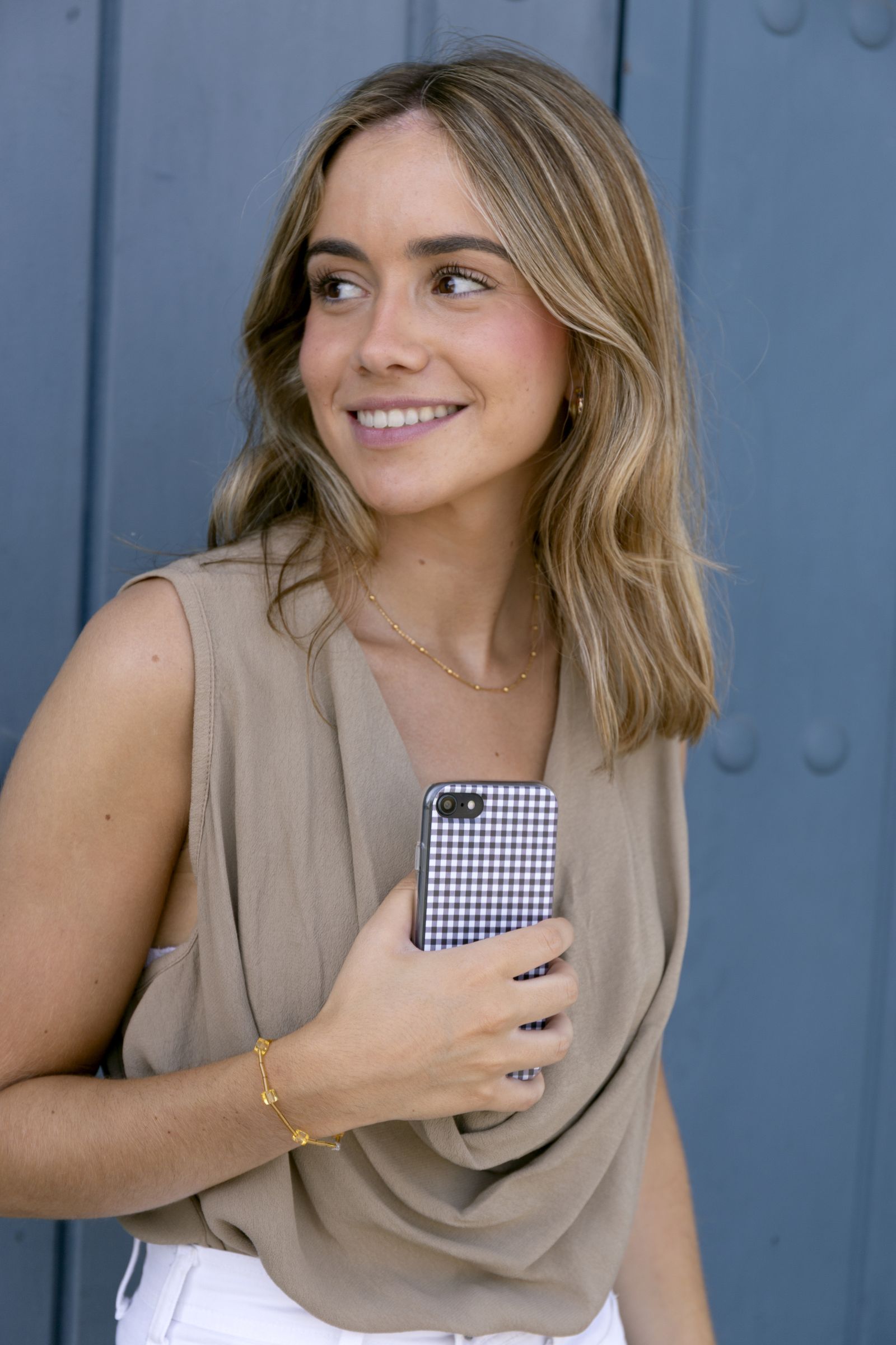 "La clave de todo es la constancia y el esfuerzo, el éxito no es una meta a la que llegas y puedes celebrar, el éxito es el trabajo constante de cada día por mantenerte en el camino"