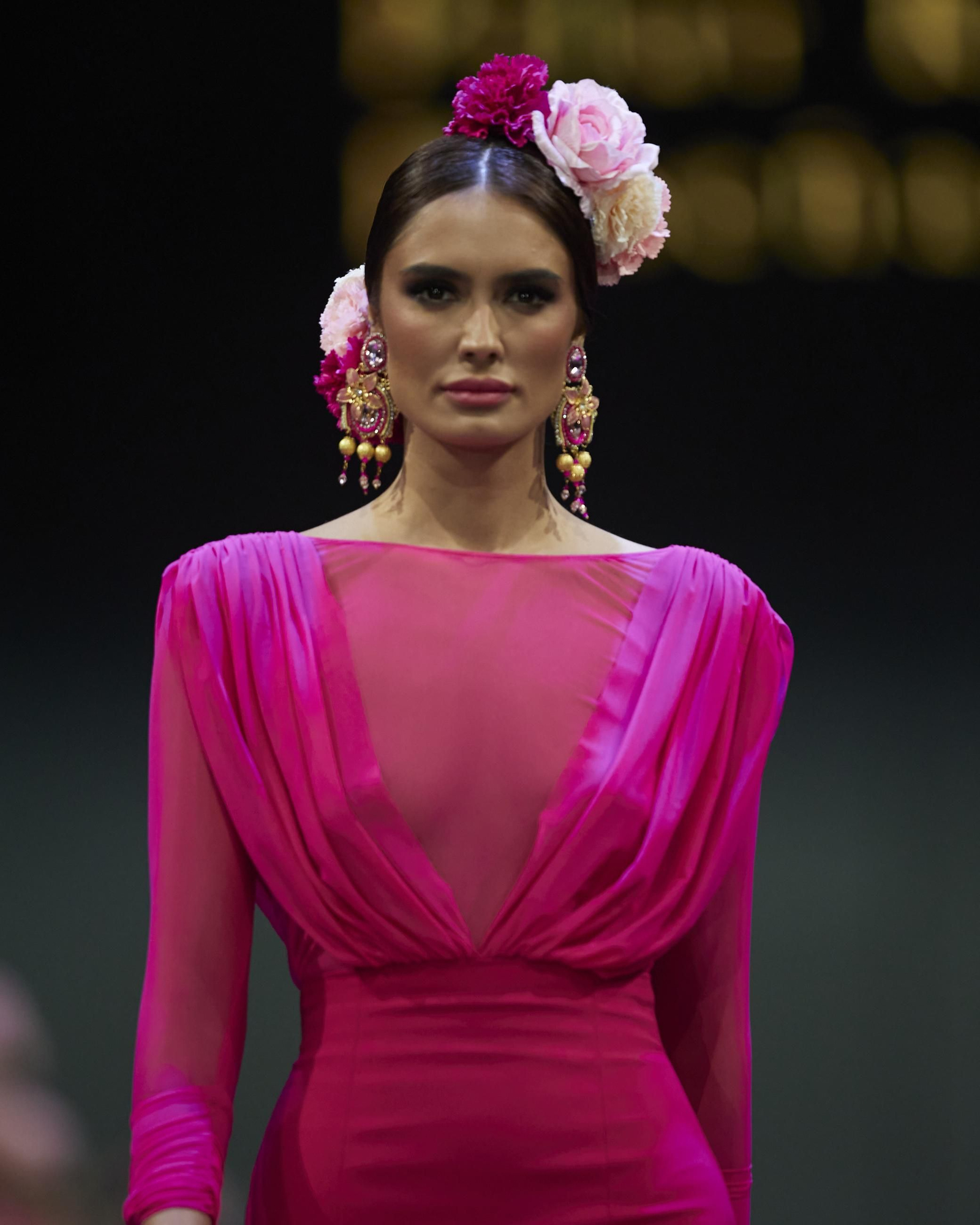 Desfile de Pilar Rubio en SIMOF 2025, todas las fotos