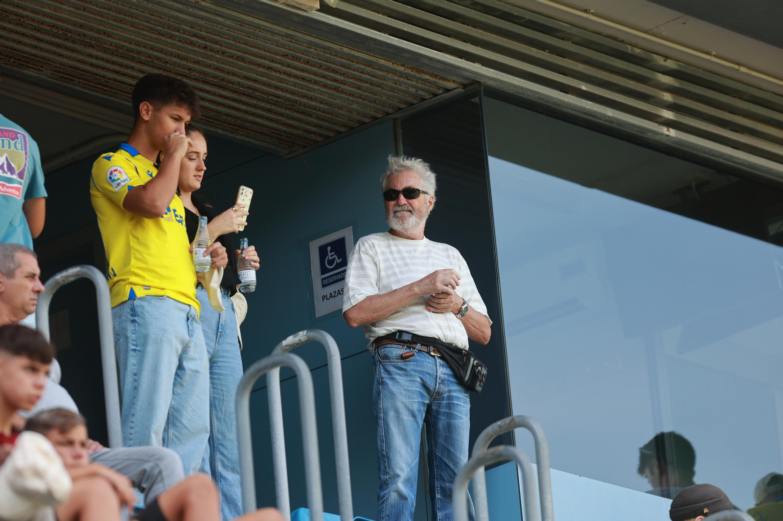 Búscate en las imágenes del Cádiz CF-Girona