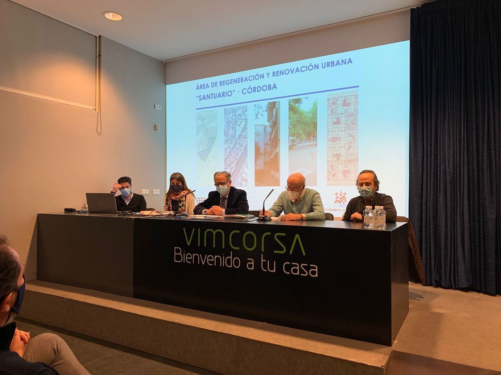 Reunión entre Vimcorsa, los vecinos y propietarios de fincas.