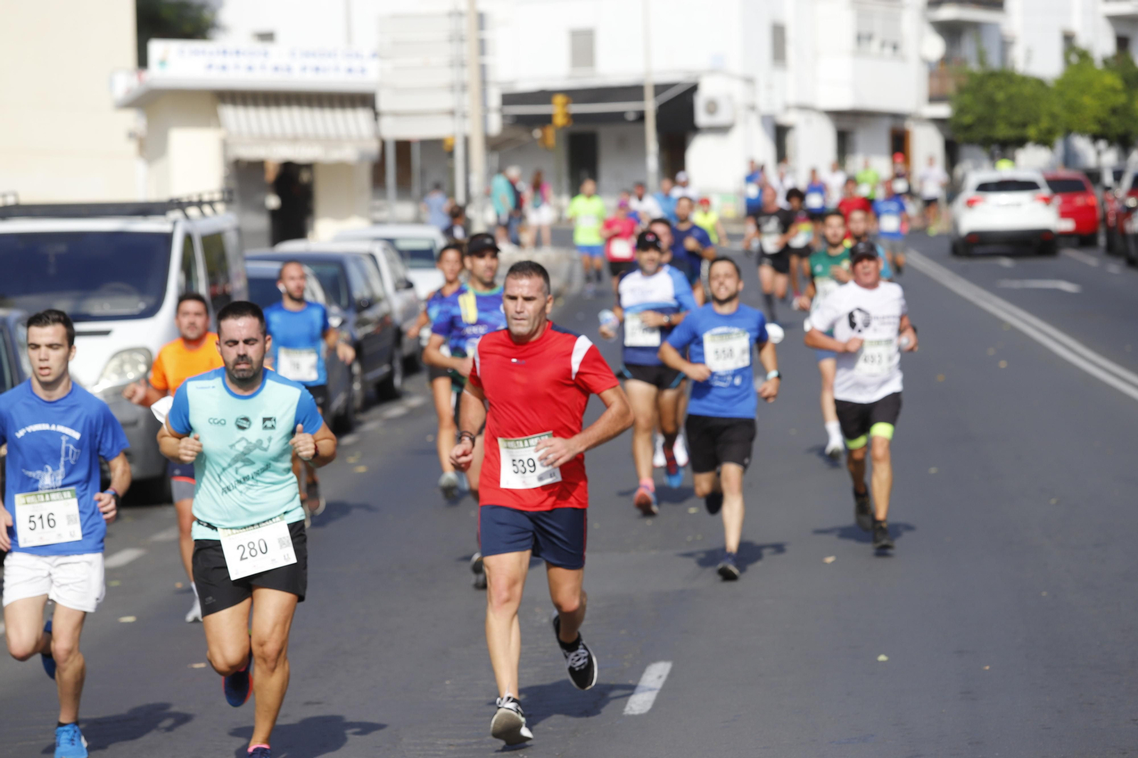 Las imágenes de la vuelta a Huelva de atletismo