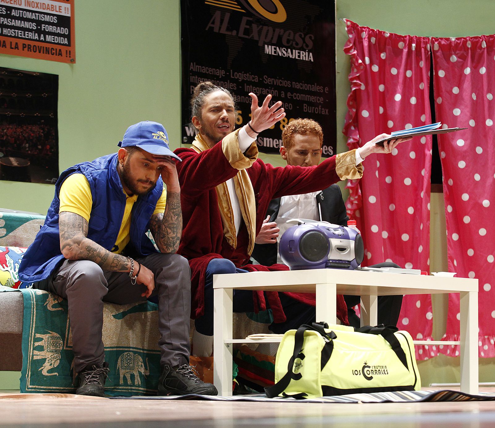 Las imágenes de la cuarta función de cuartos