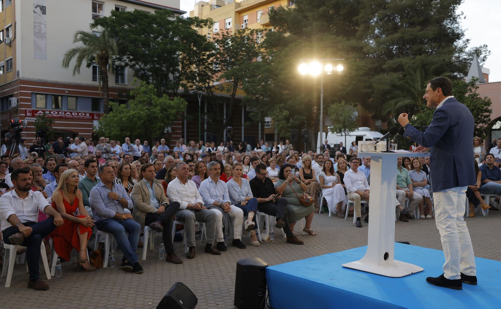 Las imágenes del inicio de campaña del Partido Popular, en Sevilla