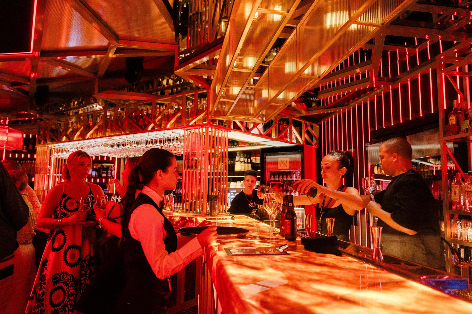 Las imágenes de la presentación en sociedad de la discoteca NU