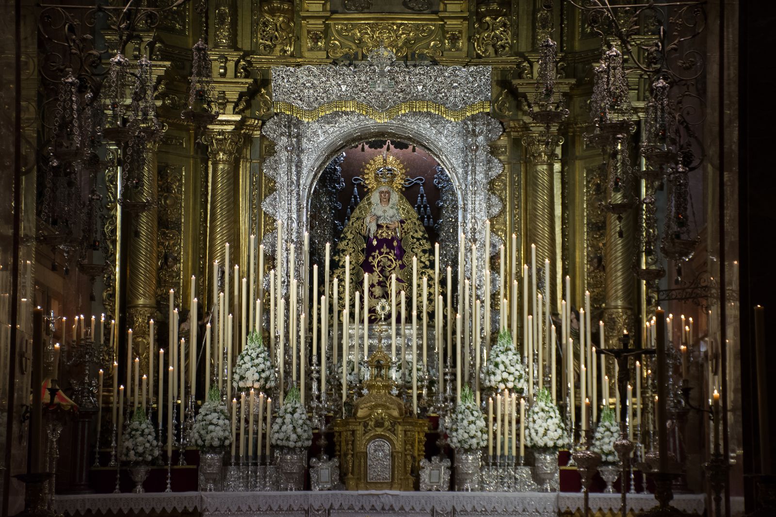 Septenario a la Esperanza Macarena