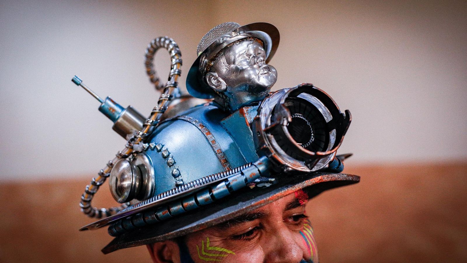 Búscate entre las mejores imágenes de la primera sesión de cuartos de final del COAC 2025