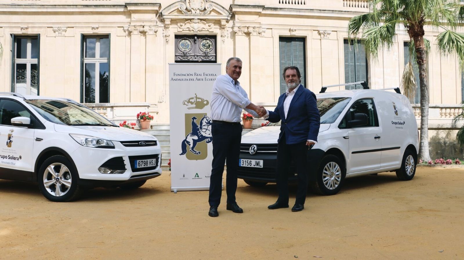 Jesús Ruiz y Jorge Ramos, en la Real Escuela Andaluza del Arte Ecuestre.
