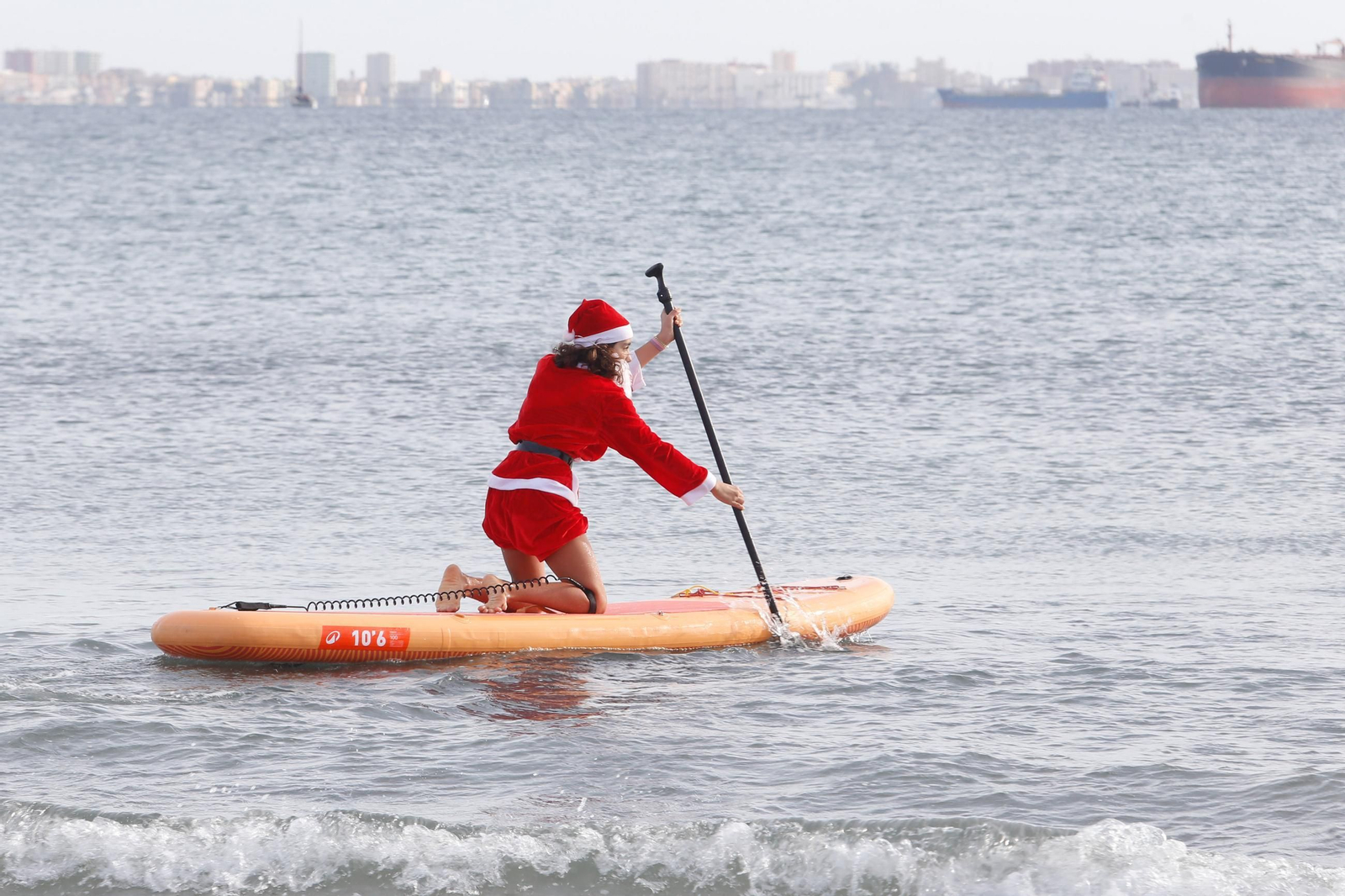 Las fotos de la VI Gran Remada Solidaria de Barrio Vivo de Algeciras