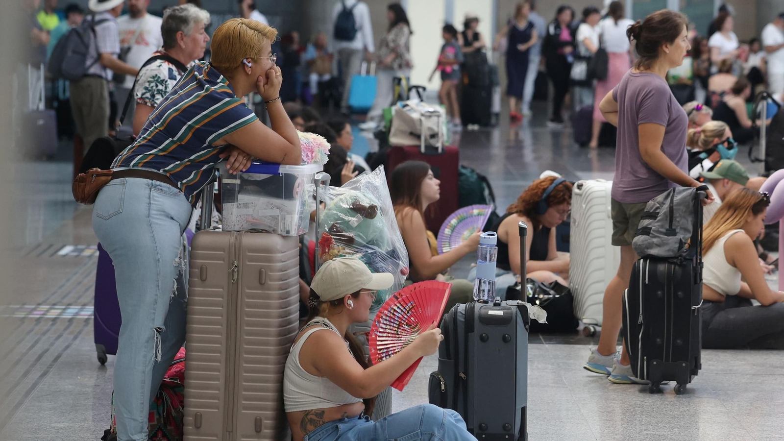 La temporada de vacaciones de verano comienza con averias en los trenes que unen Málaga y Madrid