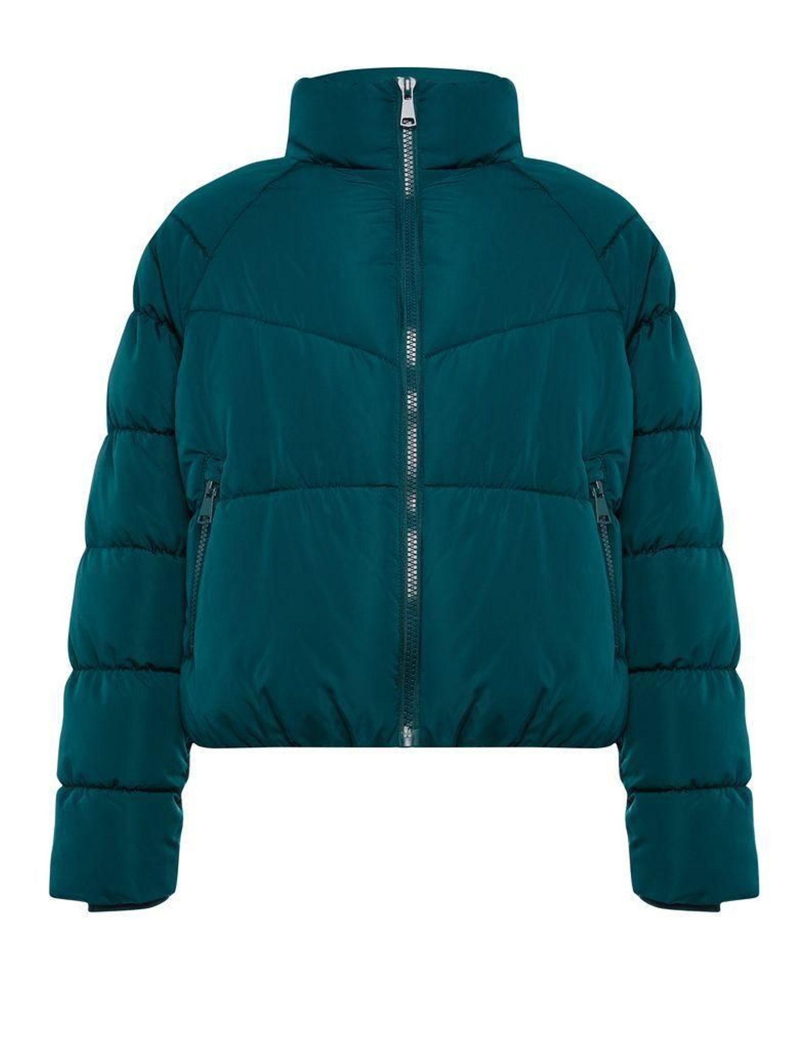 Plumífero corto de Primark (25 euros).