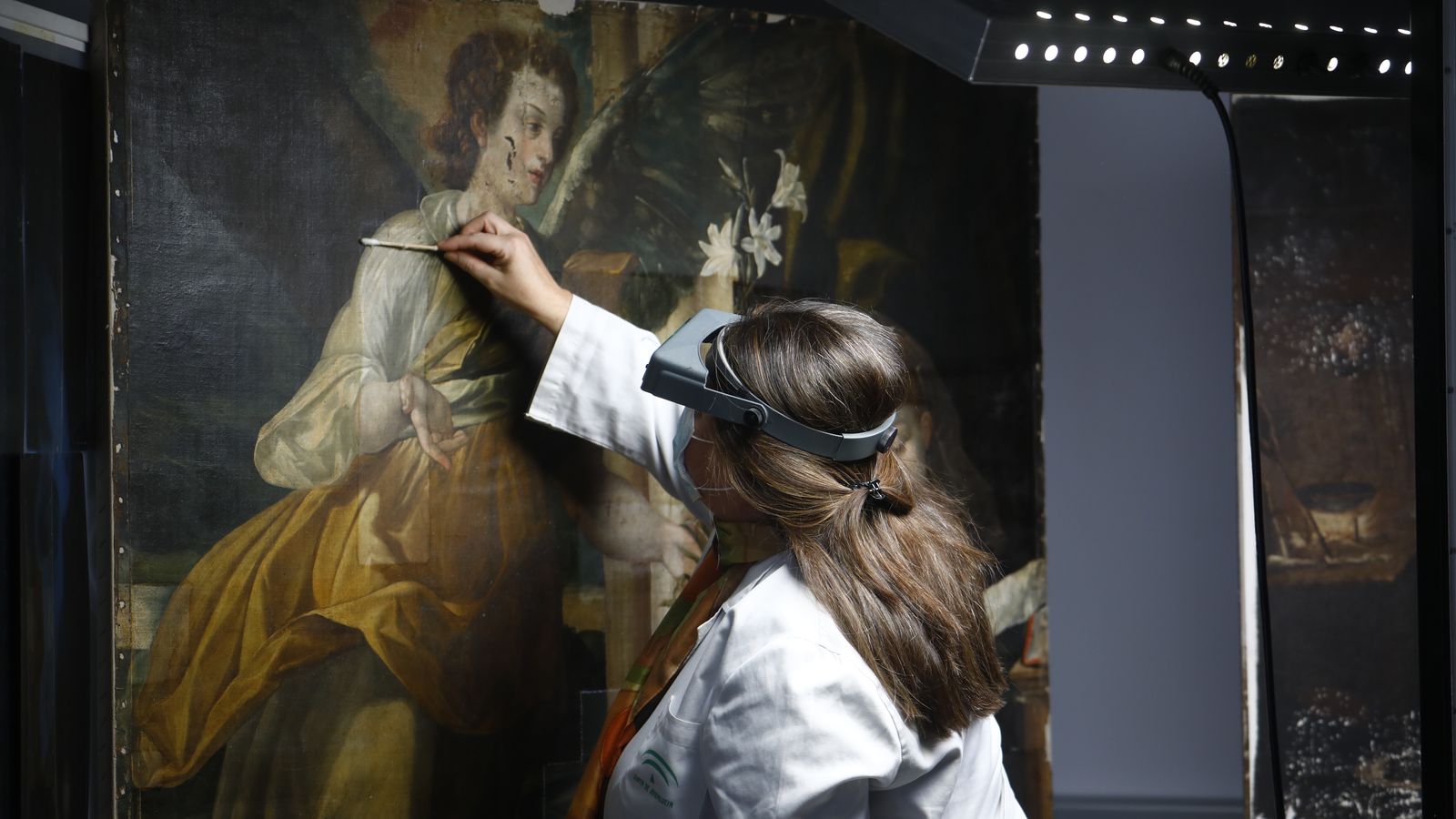 Trabajos de restauración de Inmaculada Paéz.