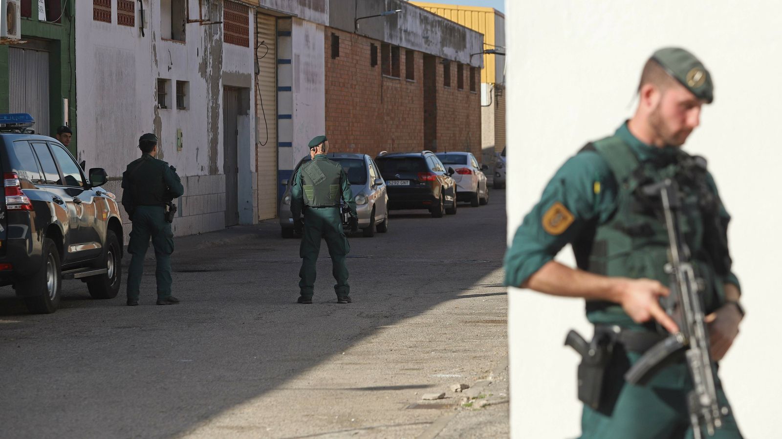 Fotos de los registros de la Guardia Civil en La Línea