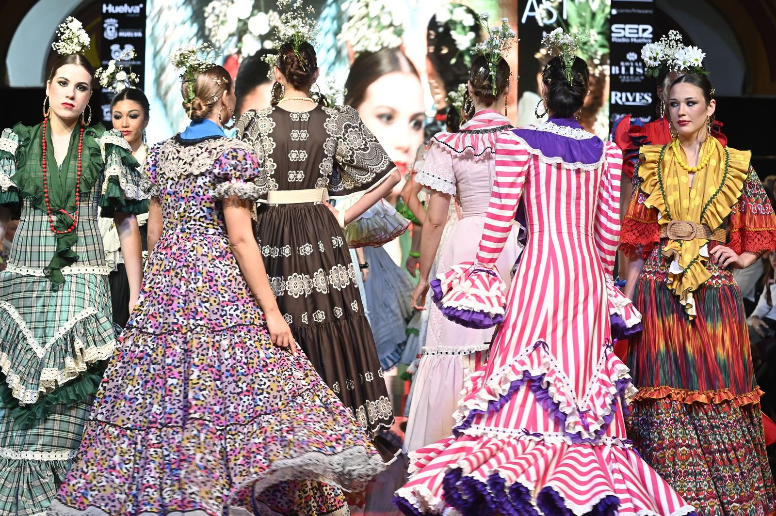 Huelva Flamenca 2026: Desfile de Manuel Martín Avilés