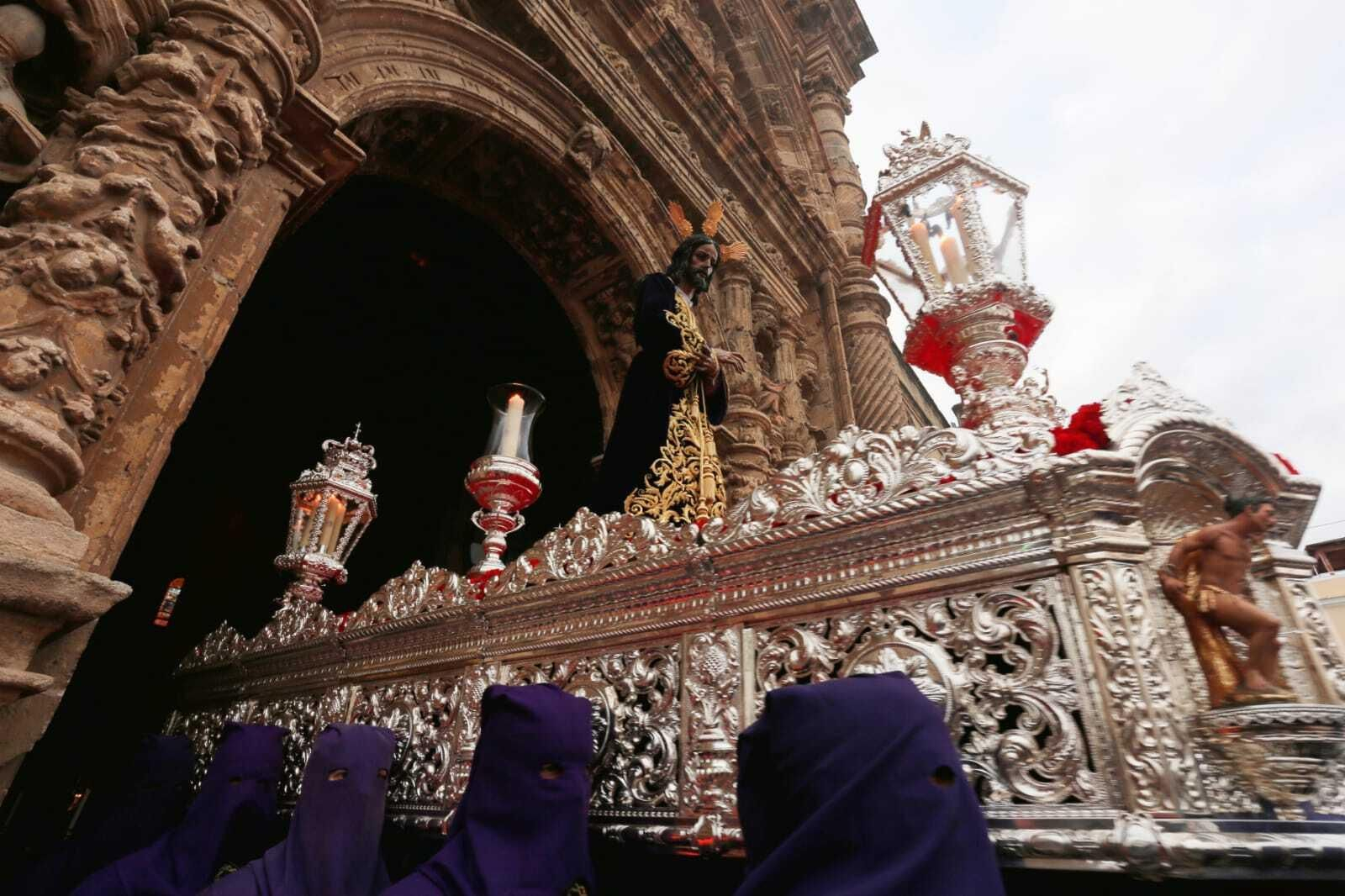 Martes Santo en El Puerto: Las imágenes del Cautivo y Dolor y Sacrificio