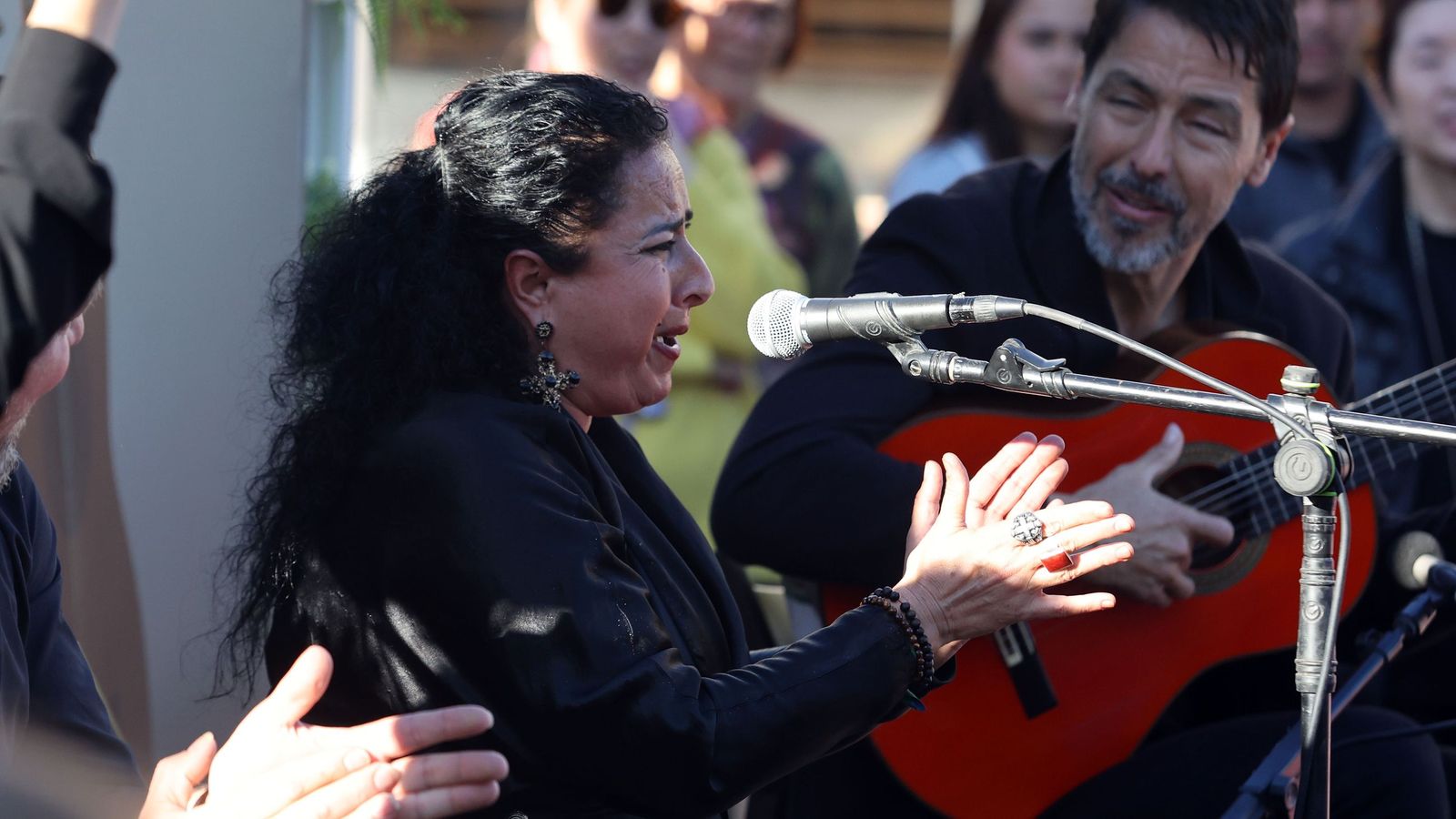 Recital y Flashmob en Luz Shopping Jerez