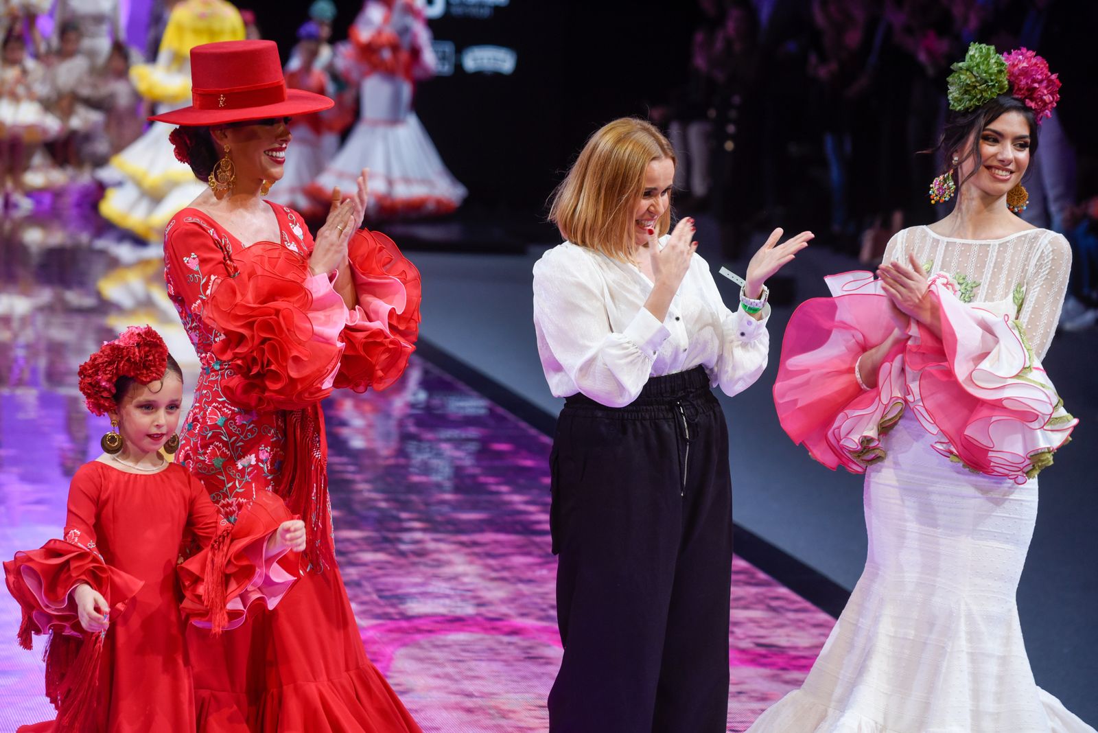 El desfile de Sara de Benítez en SIMOF 2024, todas las fotos