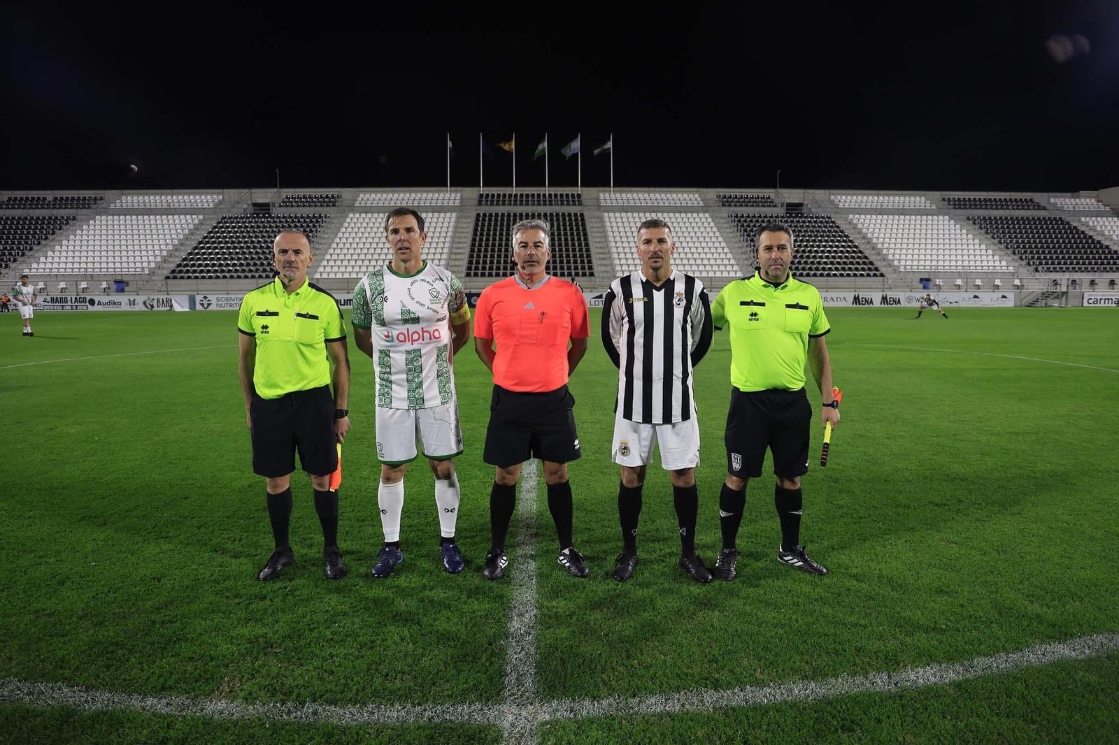 Las fotos del homenaje al ex jugador de la Balona Edu Mena en La Línea