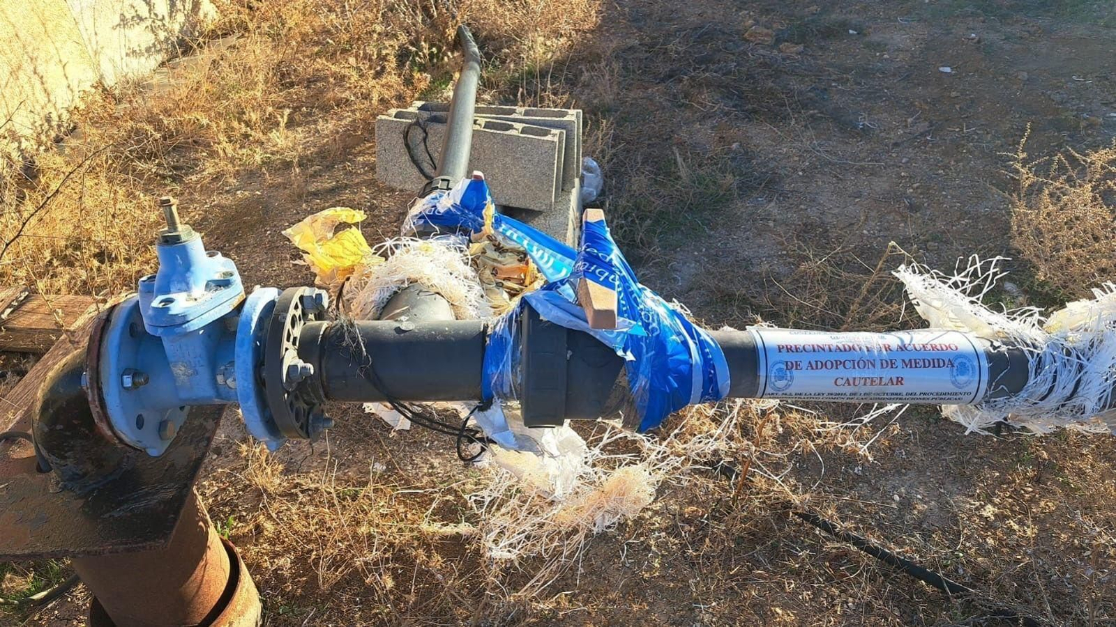 Precintado de acuerdo a la adopción de medida cautelar.