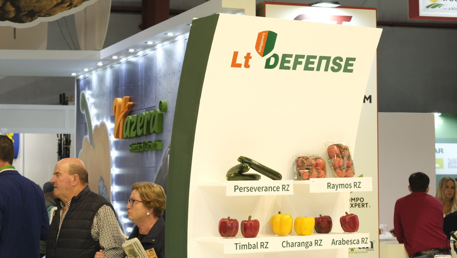 Imágenes del primer día de Expolevante Níjar.