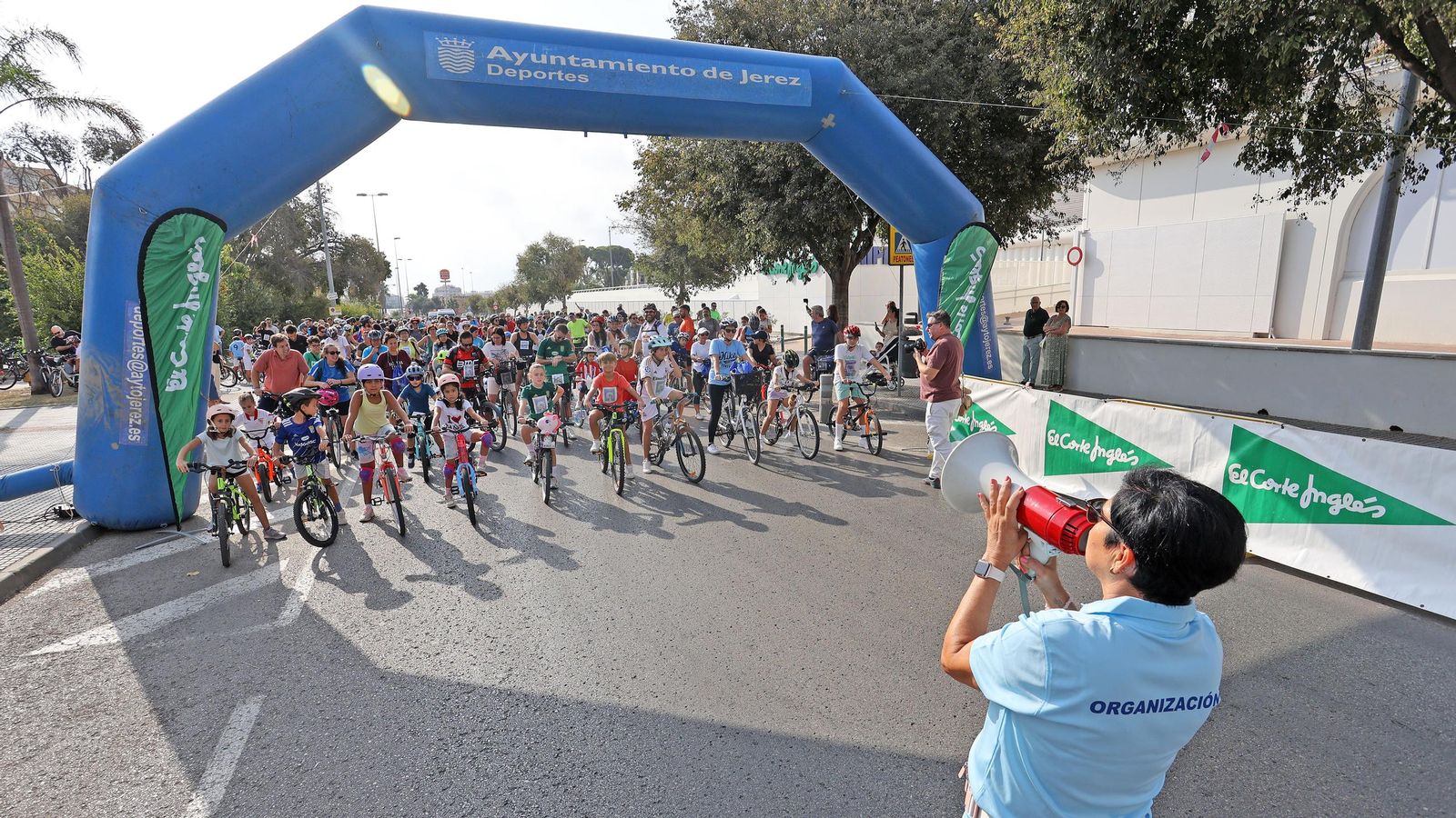 Búscate en el Día de la Bici Amistad por Jerez