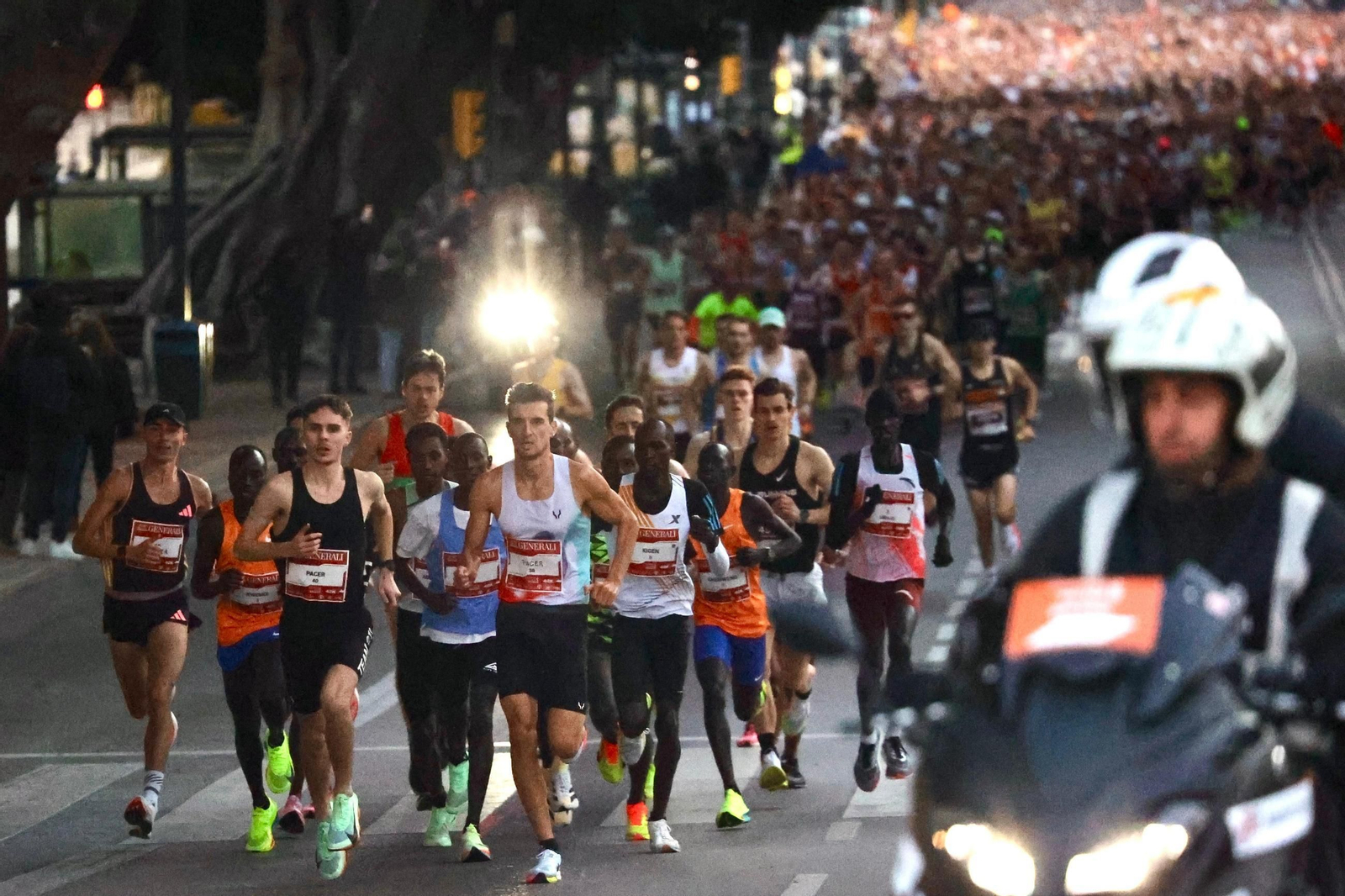 Las mejores fotos de la Maratón de Málaga 2024