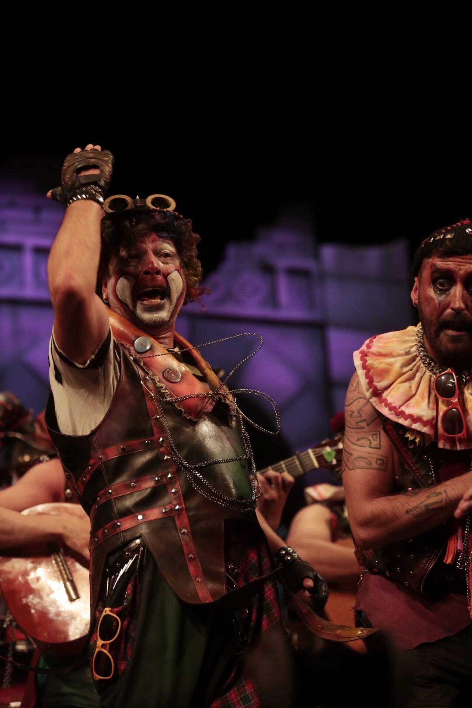 Comparsa "Los indomables"