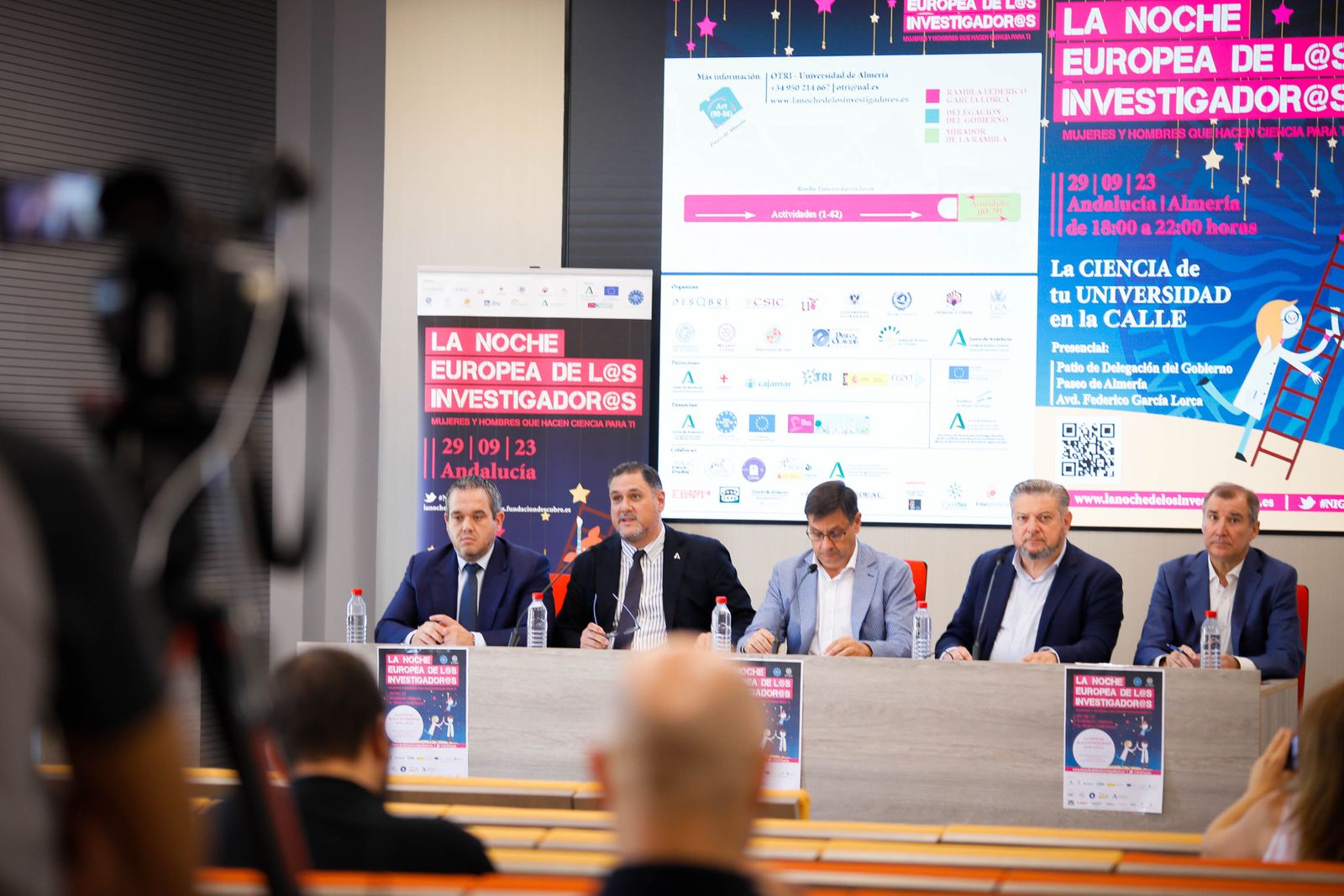 Fotogalería programa la noche europea de l@s investigador@s