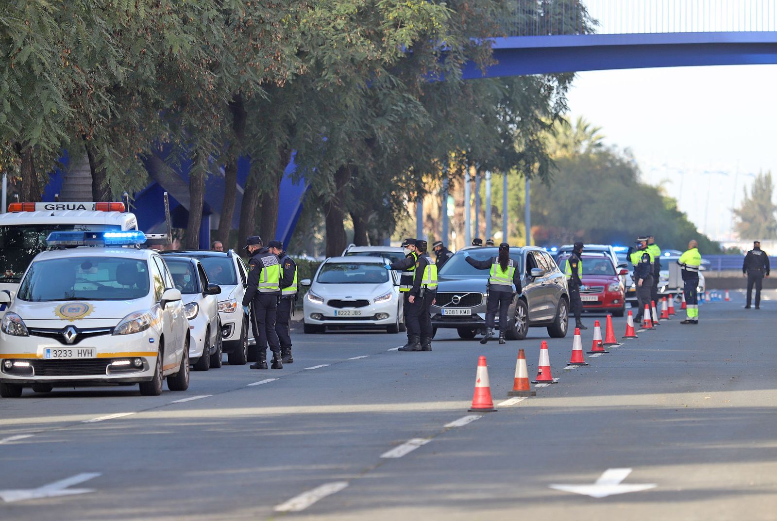 Control de Policia Nacional y Local por el coronavirus.