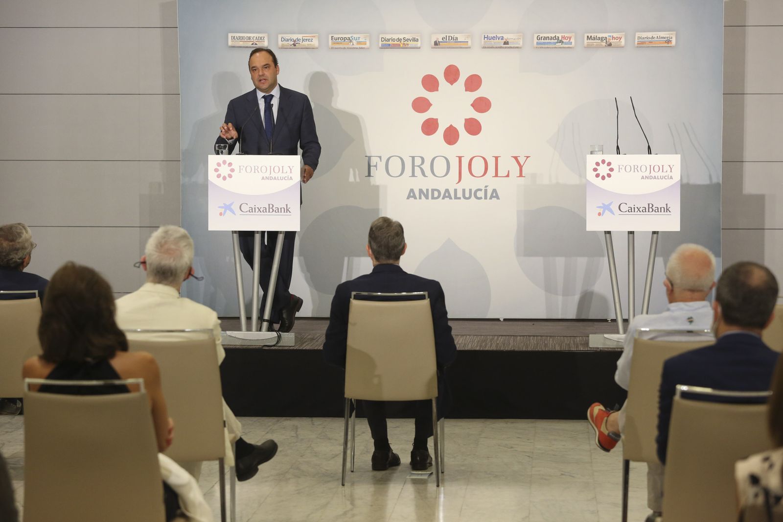 Fotos del Foro Joly con el economista José Carlos Díez