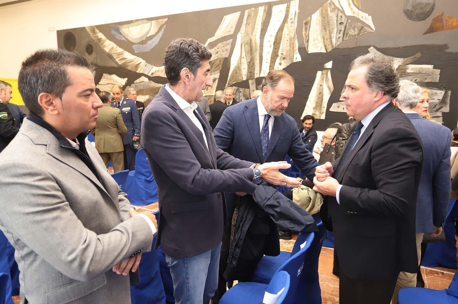 Imágenes del acto conmemorativo del 44 Aniversario de la Constitución Española y en el que se hace entrega al Real Club Recreativo de Huelva del decimotercer Premio Martín Alonso Pinzón a los Valores Constitucionales