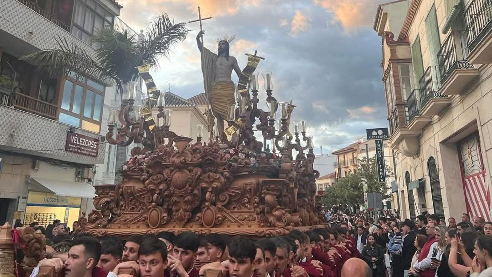 Domingo de Resurrección en Vélez-Málaga