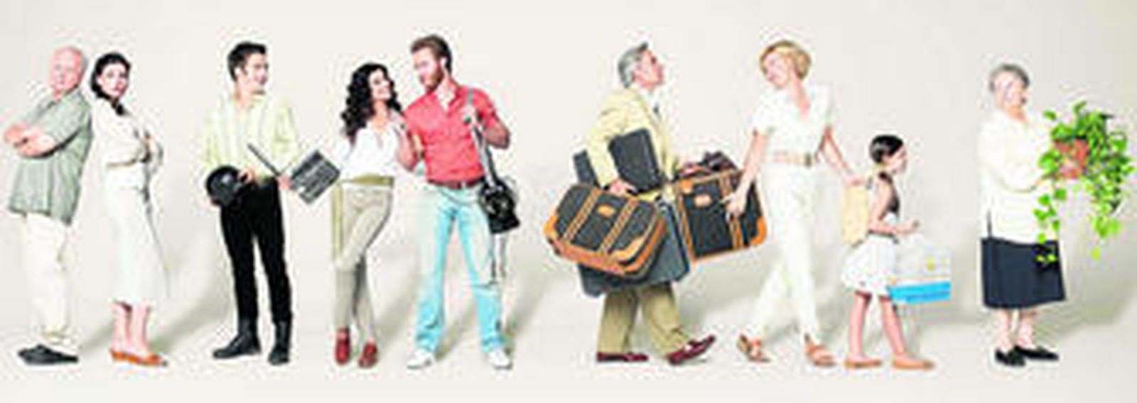 'Cuéntame' en 1981. Miguel y Paquita están al filo del divorcio. Carlos ya es mayor de edad, Inés trabaja en el cine y Toni, en la radio. Merche, Antonio y Herminia van a regresar al pueblo, a Sagrillas.