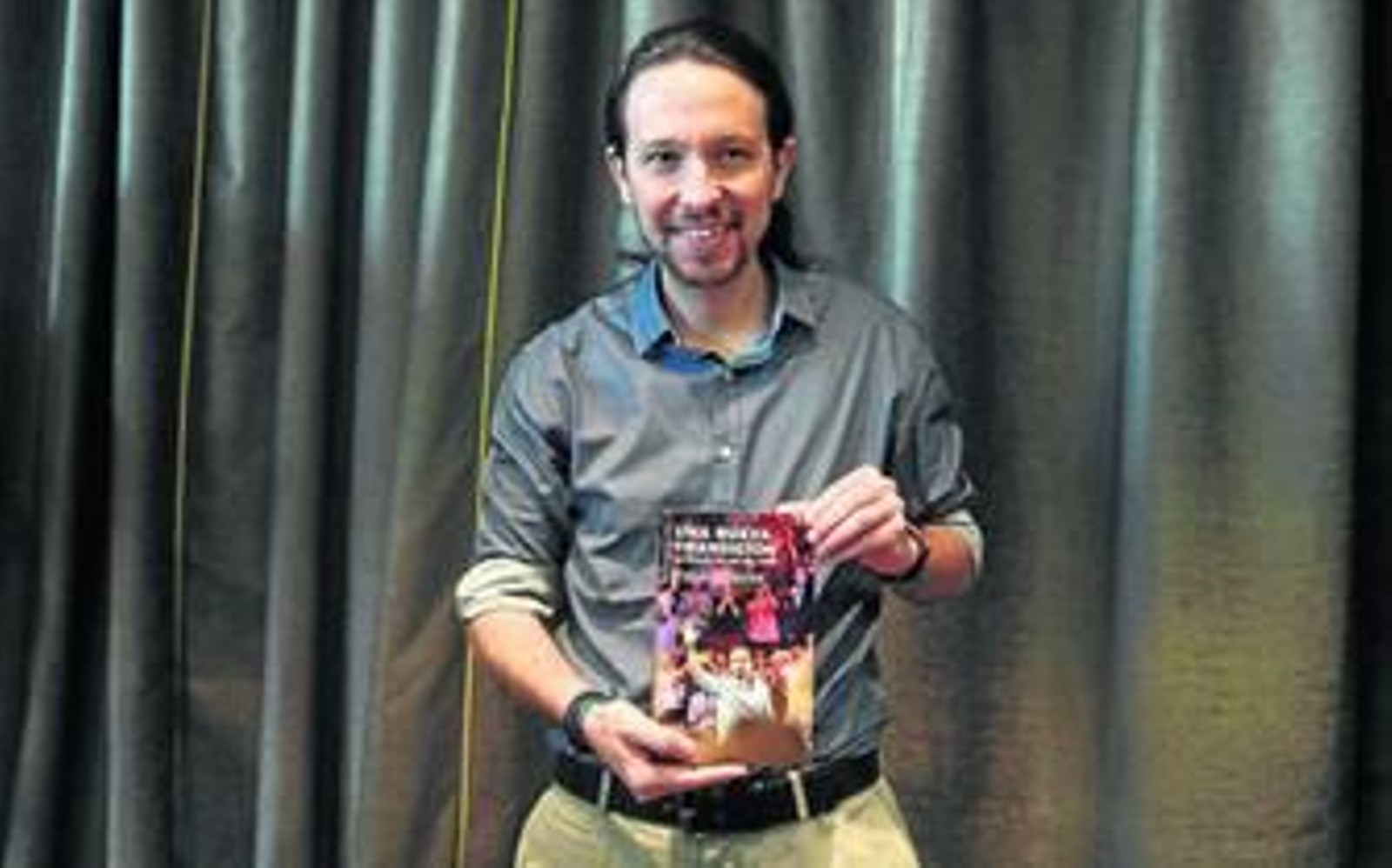 Pablo Iglesias, durante la presentación de su libro 'Una nueva transición', ayer en el Círculo de Bellas Artes en Madrid.